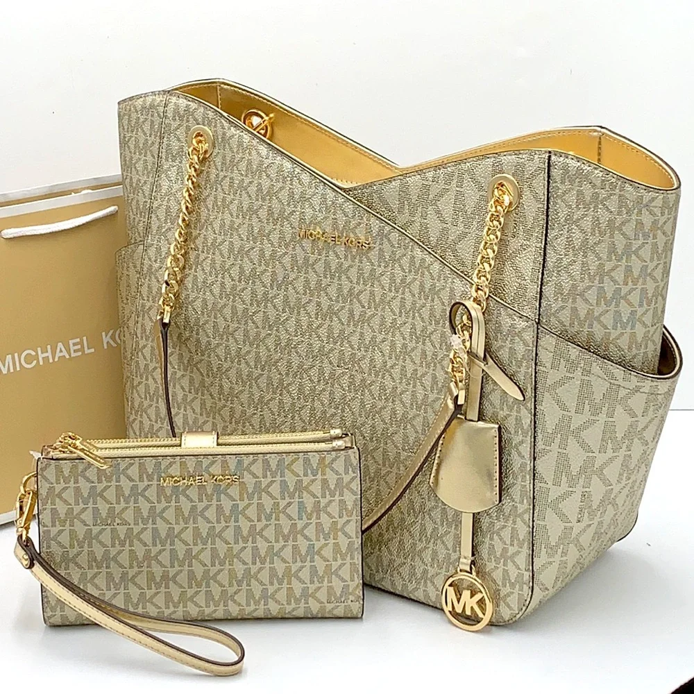 MICHAEL KORS LG  X CHAIN SHOULDER TOTE & Lg Double Zip Wallet PALE GOLD SIGNTR - Picture 2 of 12